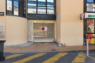 Garage  16000 €