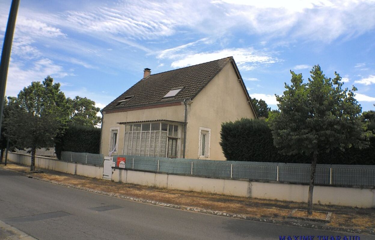 maison 5 pièces 118 m2 à vendre à Saint-Hilaire-de-Court (18100)