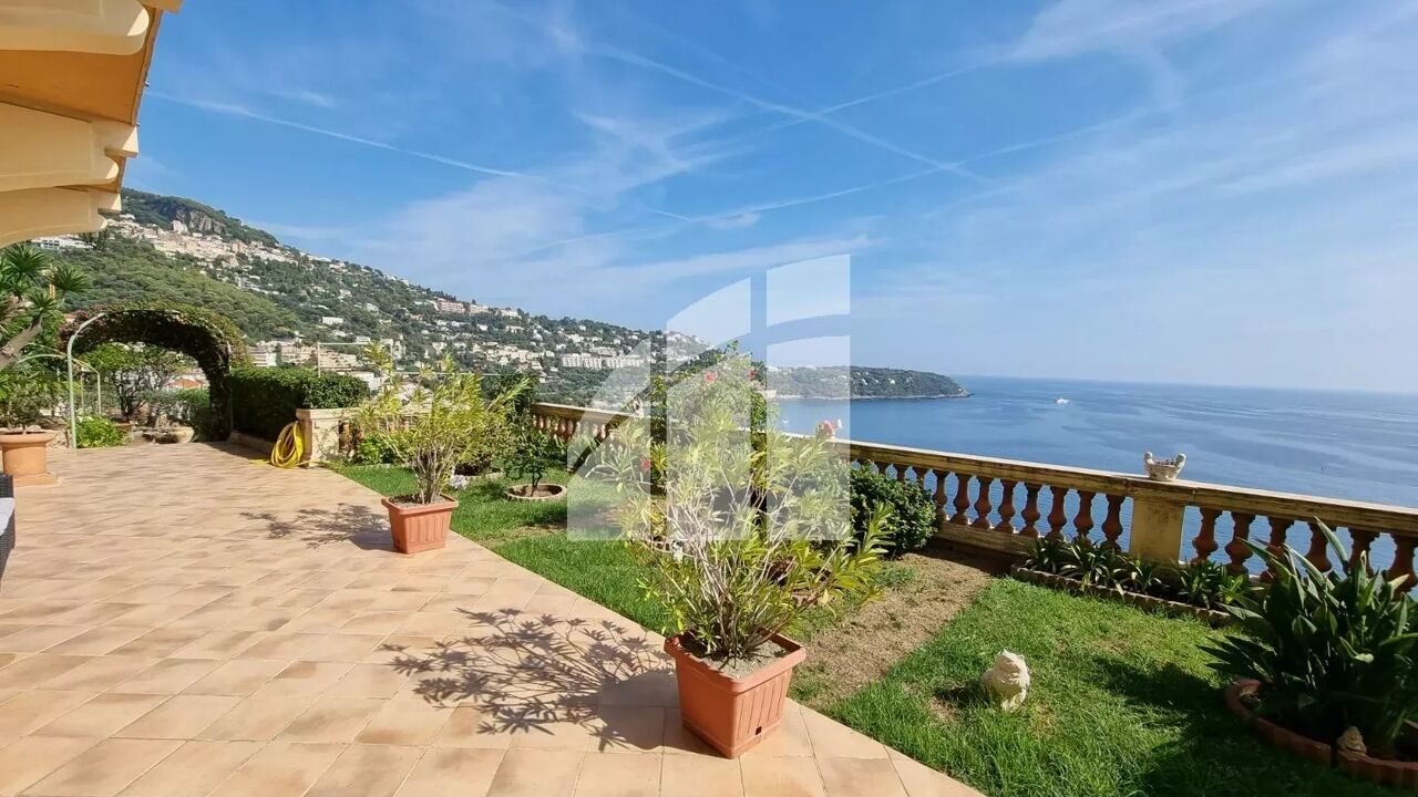maison 10 pièces 443 m2 à vendre à Roquebrune-Cap-Martin (06190)