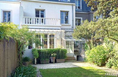 vente maison 887 700 € à proximité de Pernay (37230)