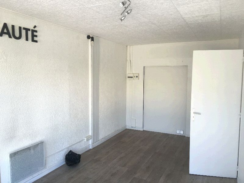 Marseille 9eme Local commercial 53 m²