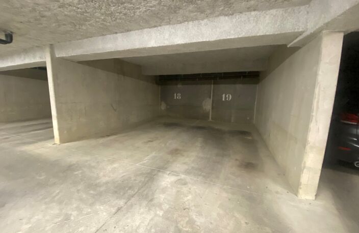 Parking intérieur — photo 2