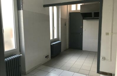 vente immeuble 77 350 € à proximité de Saint-Amand-Montrond (18200)