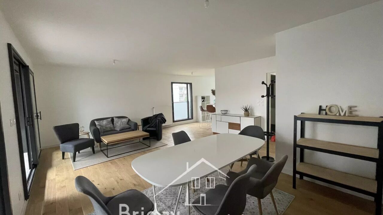 appartement  pièces 106 m2 à vendre à Tassin-la-Demi-Lune (69160)