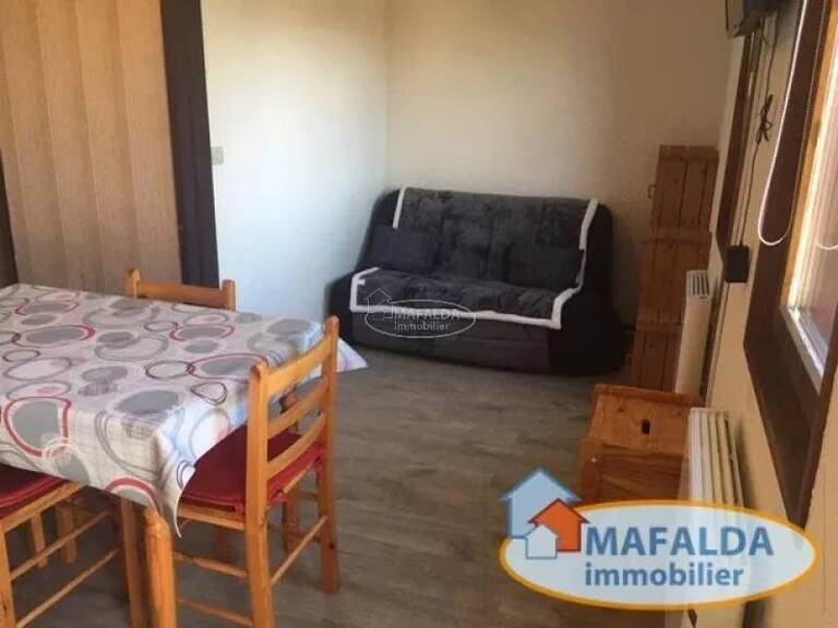 Loyer mensuel : 390 euros CC — photo 1