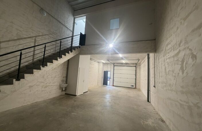LOCAL D'ACTIVITE - ATELIER à LOUER — photo 3
