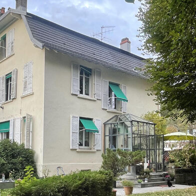 Maison 8 pièces 630000 €