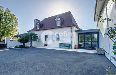 vente maison 454 000 € à proximité de Buros (64160)