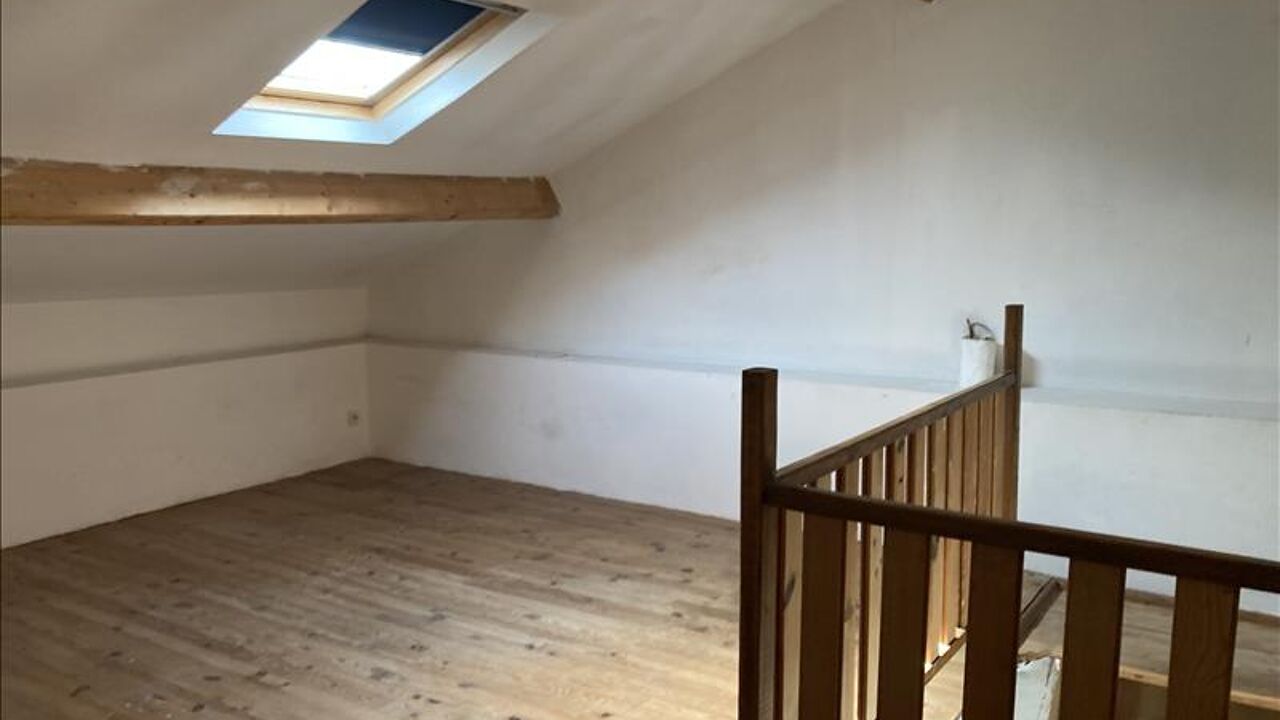 maison 6 pièces 160 m2 à vendre à Savigné (86400)