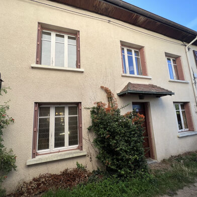 Maison 10 pièces 185 m²