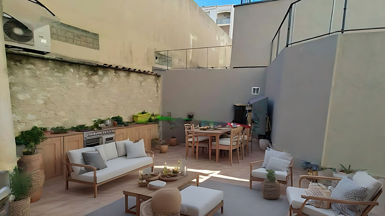 maison 5 pièces 245 m2 à vendre à Marseille 5 (13005)