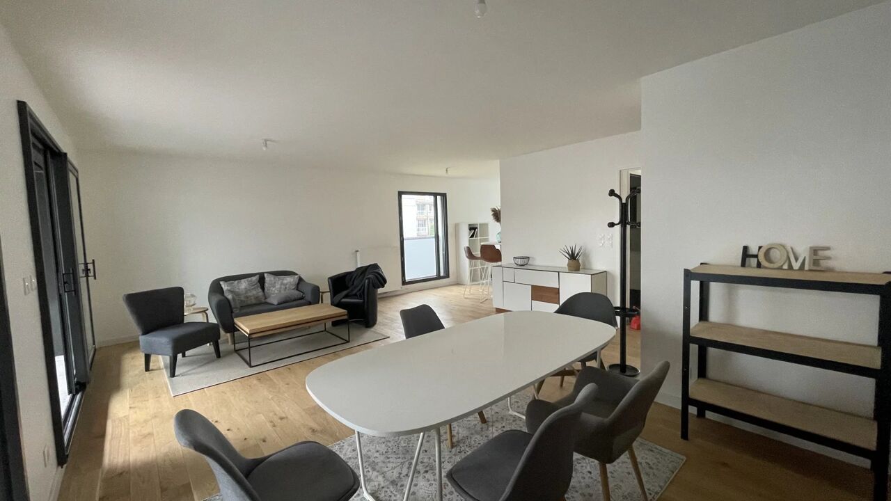 appartement  pièces 86 m2 à vendre à Tassin-la-Demi-Lune (69160)