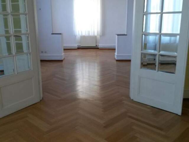 Appartement - 107.55m ² — photo du bien