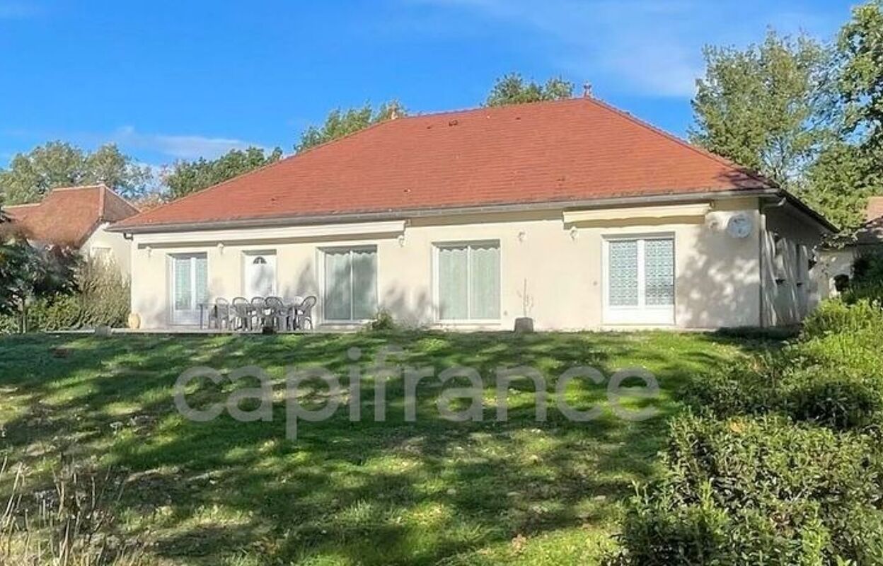 maison 6 pièces 180 m2 à vendre à Carennac (46110)