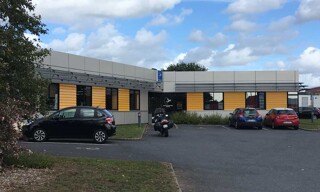 Bureau  106 m² à louer à Guipavas (29490)