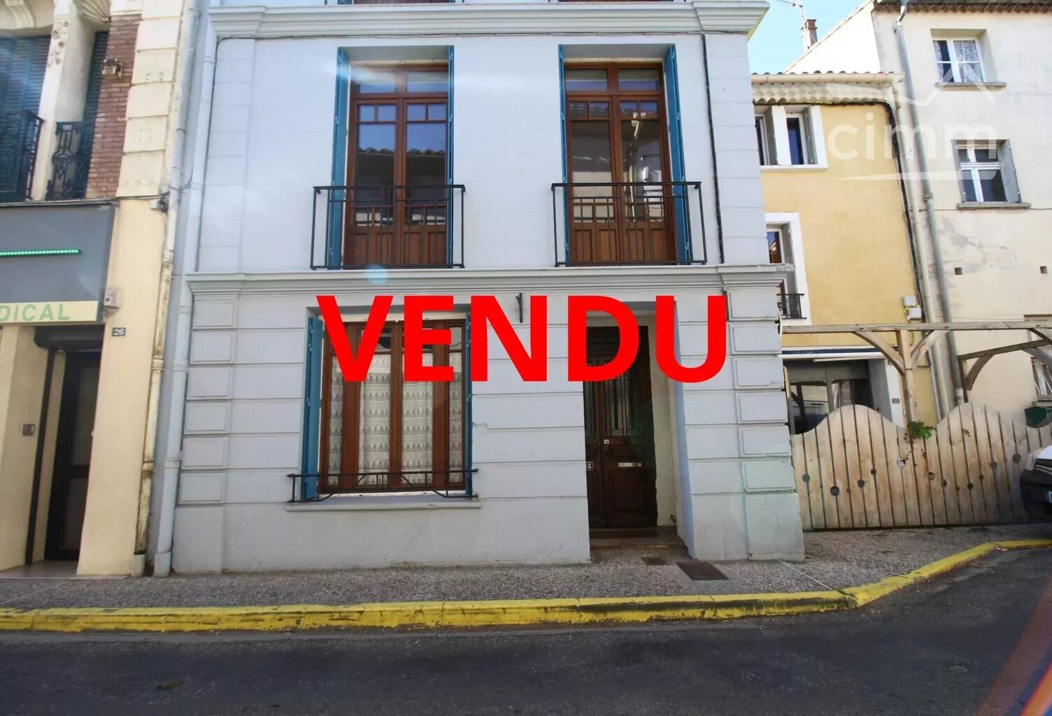 VENDU une maison de charme avec un puits, terrasse et jardin — photo 1