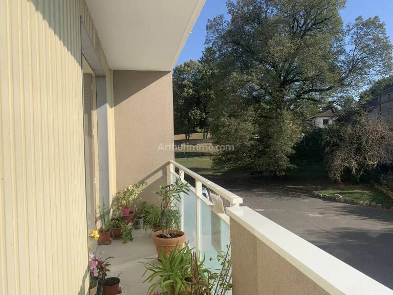 Appartement au premier étage — photo 1