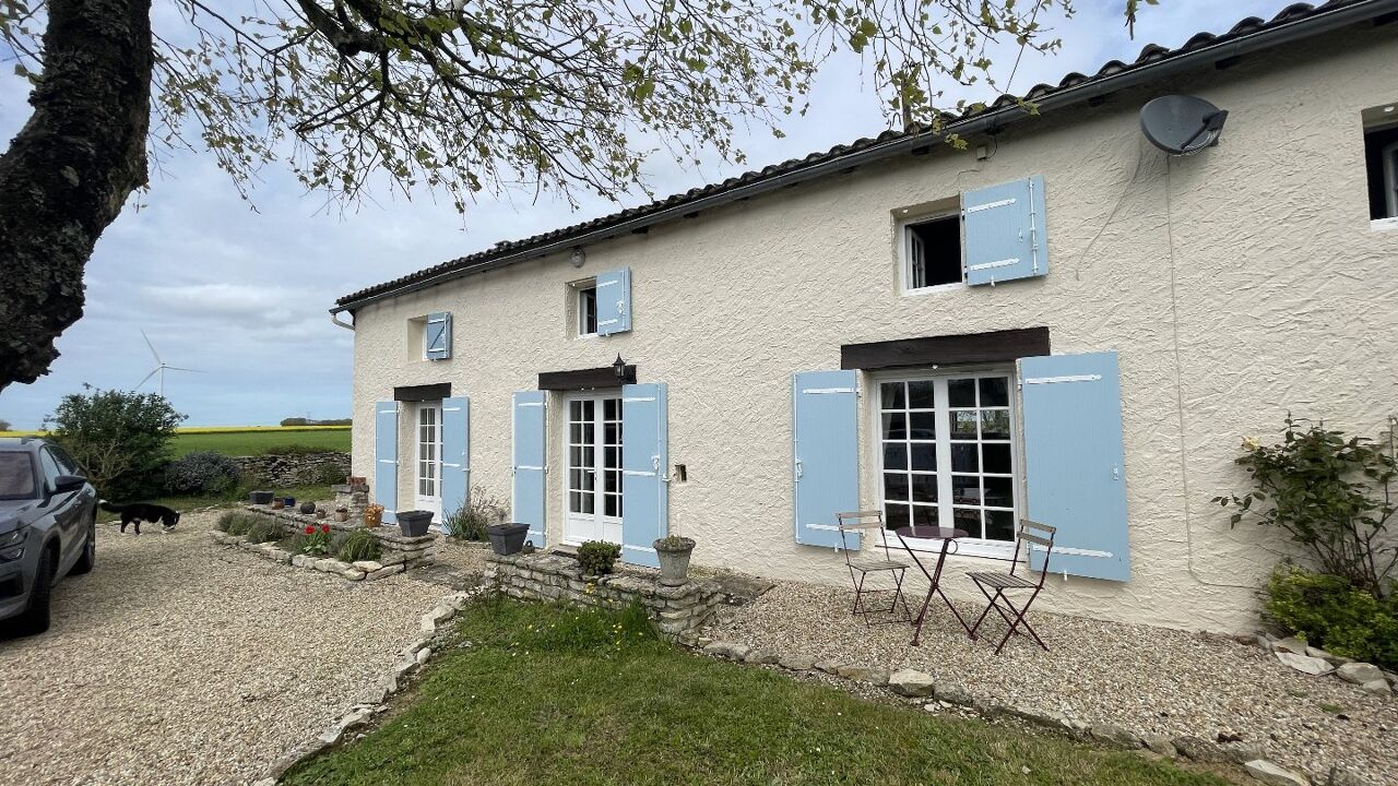 maison 5 pièces 163 m2 à vendre à Beauvoir-sur-Niort (79360)