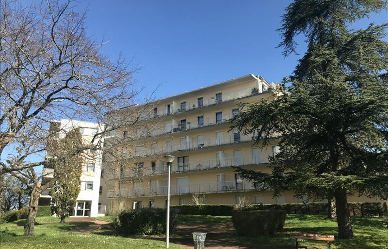 appartement 4 pièces 82 m2 à vendre à Angoulême (16000)