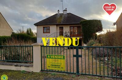 vente maison 99 000 € à proximité de Primelles (18400)