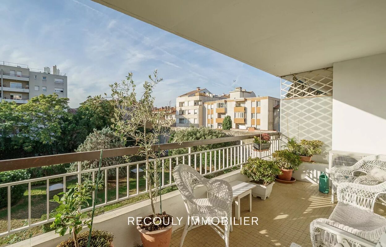appartement 4 pièces 76 m2 à vendre à Marseille 5 (13005)