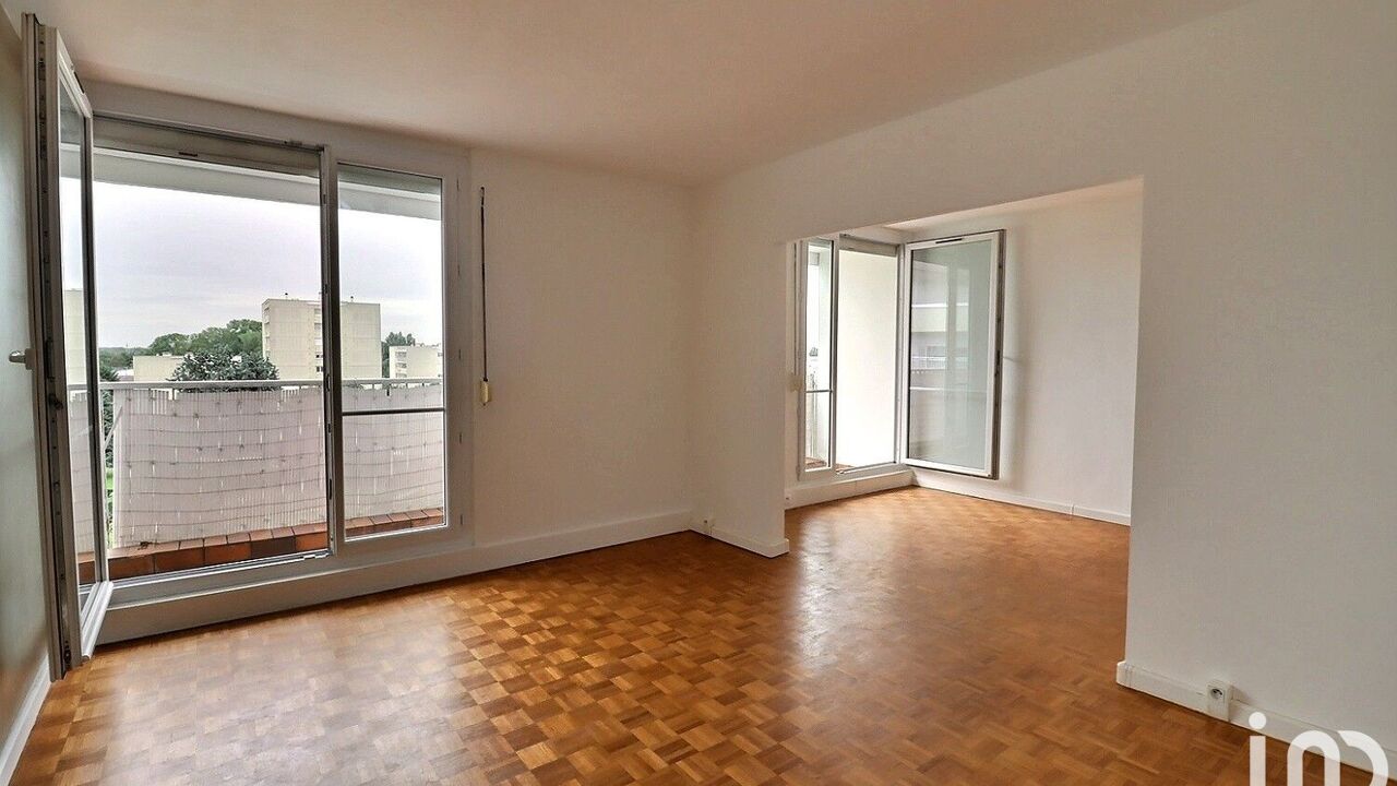 appartement 3 pièces 72 m2 à vendre à Pontault-Combault (77340)