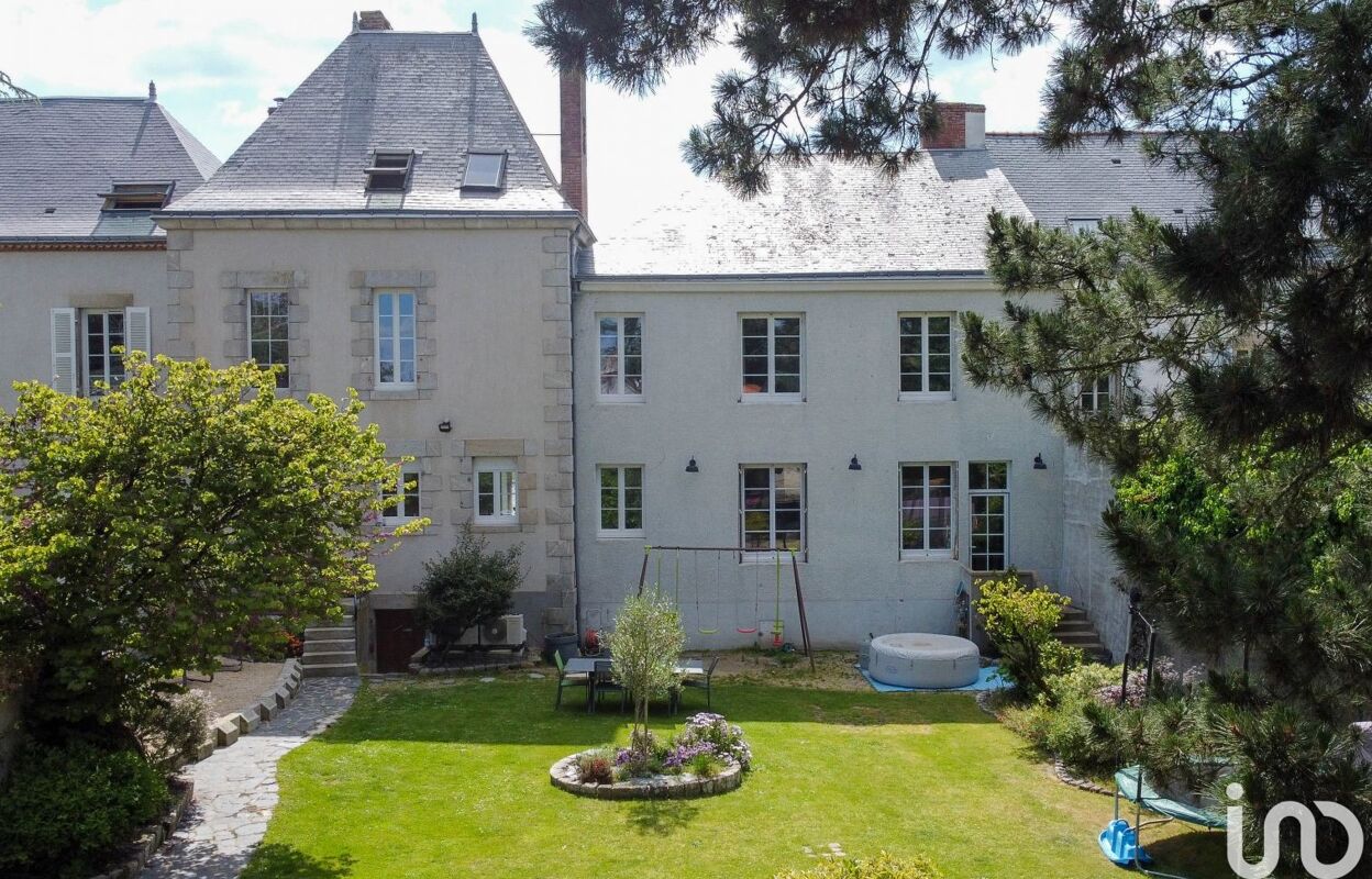maison 10 pièces 236 m2 à vendre à Les Lucs-sur-Boulogne (85170)