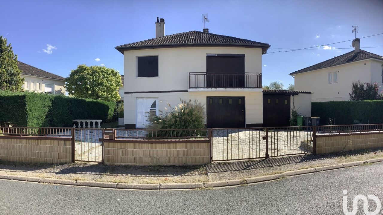 maison 4 pièces 90 m2 à vendre à Saint-Pantaléon-de-Larche (19600)