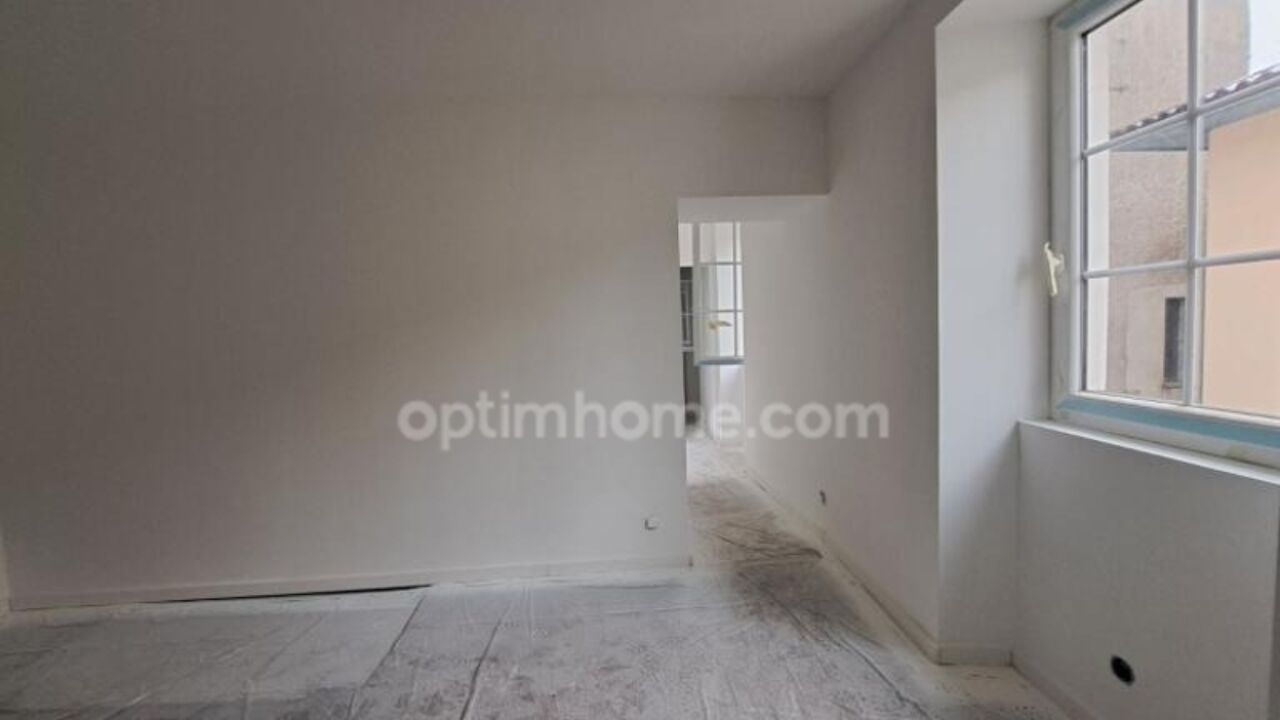 appartement 2 pièces 38 m2 à vendre à Sauveterre-de-Béarn (64390)