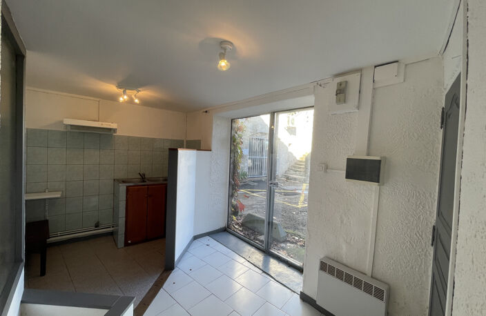 LOCATION - Local  Commercial ou Professionnel de 38m — photo 3
