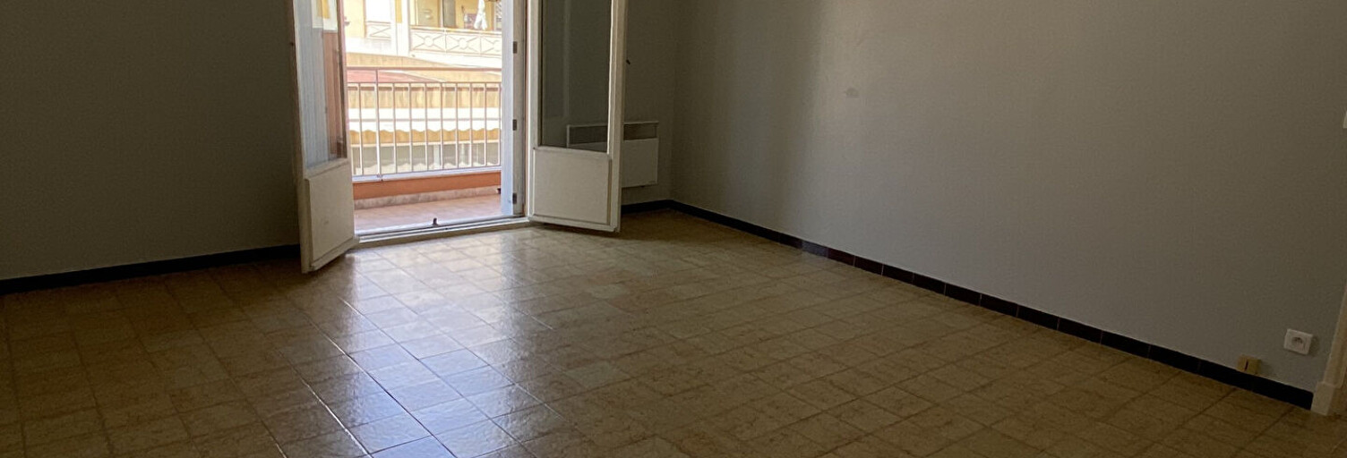 Appartement 5 Pièces 100 m² à louer à Saint-André-de-la-Roche (06730)