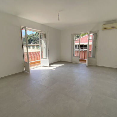 Appartement 3 pièces 1390 €