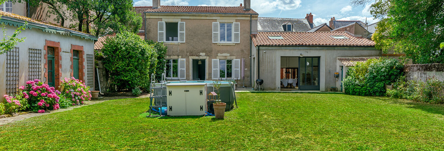 Maison 8 Pièces 221 m² à vendre à Le Loroux-Bottereau (44430)