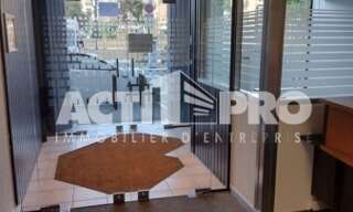 Bureau  160 m² à louer à Perpignan (66000)