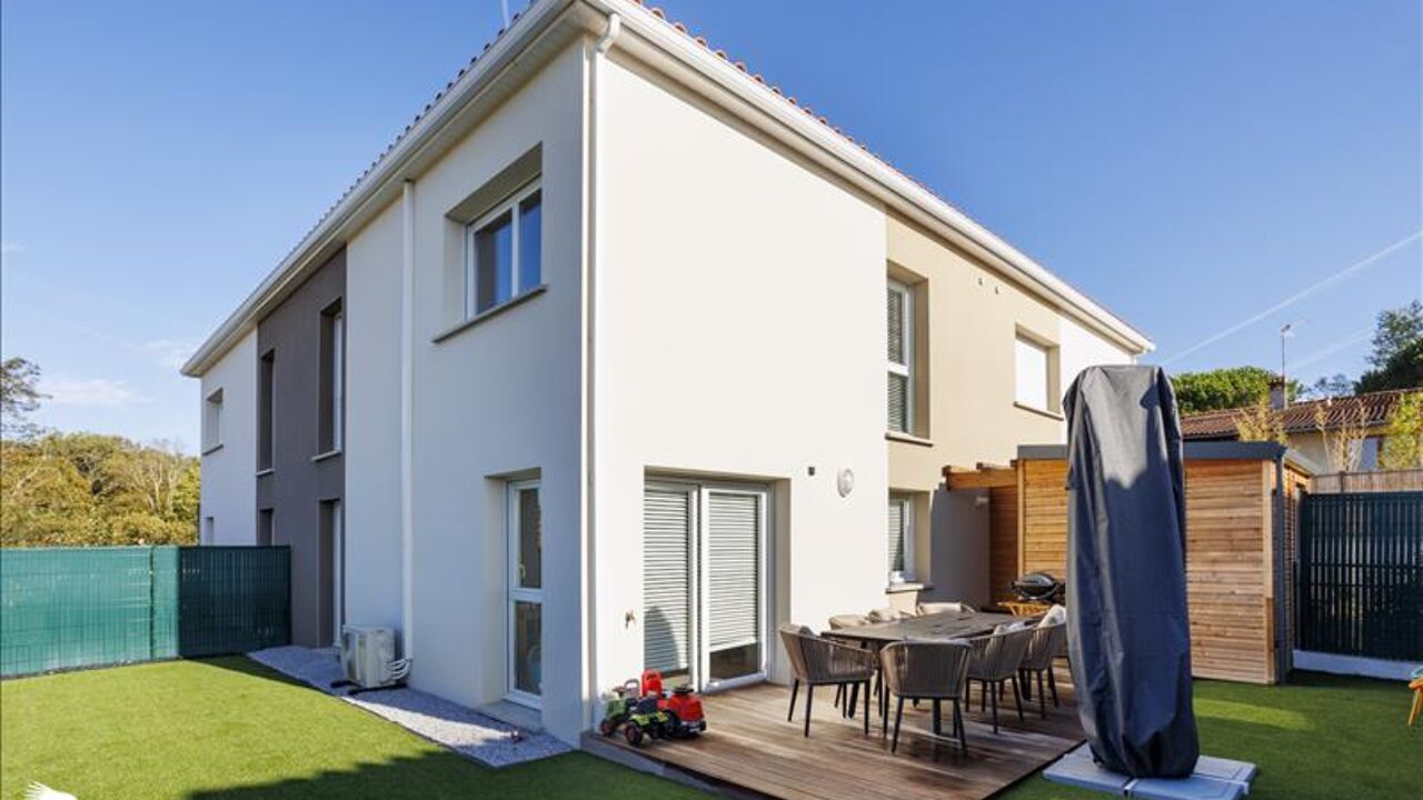 maison 4 pièces 89 m2 à vendre à Sainte-Foy-d'Aigrefeuille (31570)