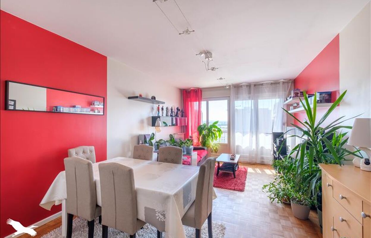 appartement 3 pièces 73 m2 à vendre à Bron (69500)