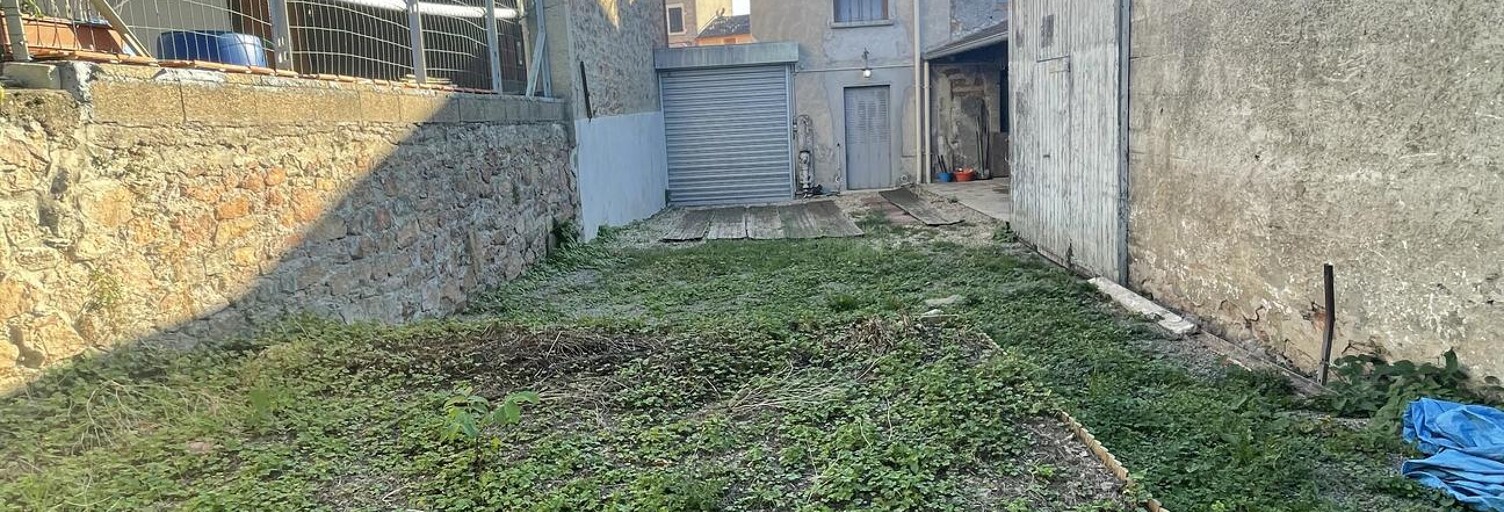 Maison 7 Pièces 150 m² à vendre à Thizy-les-Bourgs (69240)