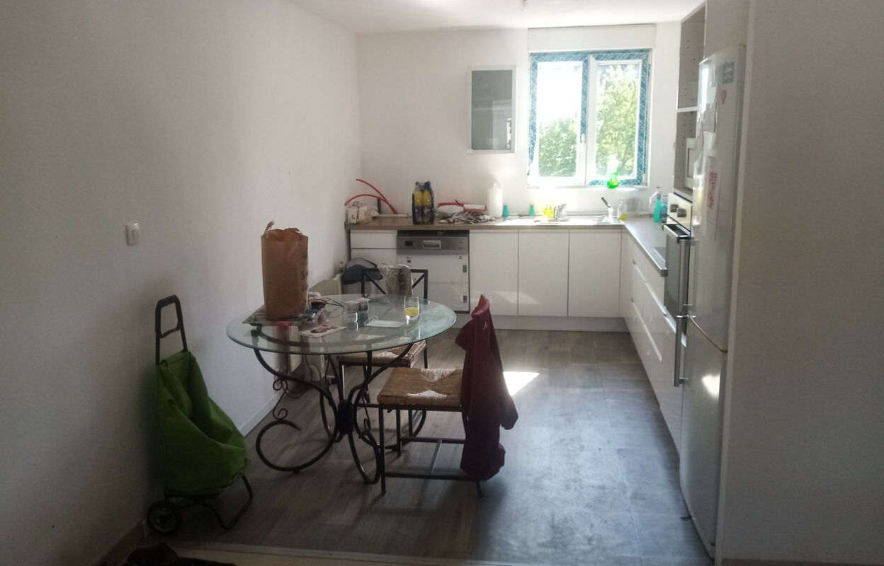 immeuble  pièces 200 m2 à vendre à Bruay-sur-l'Escaut (59860)