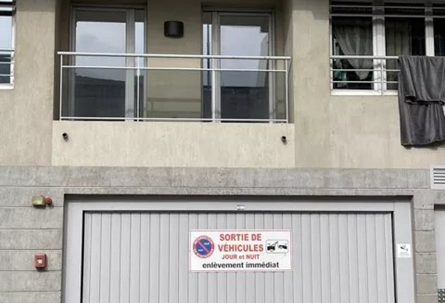 parking fermé — photo 1