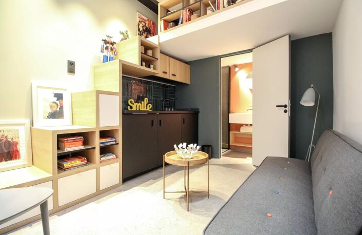 Vieux Nice vente studio mezzanine rénové — photo 2