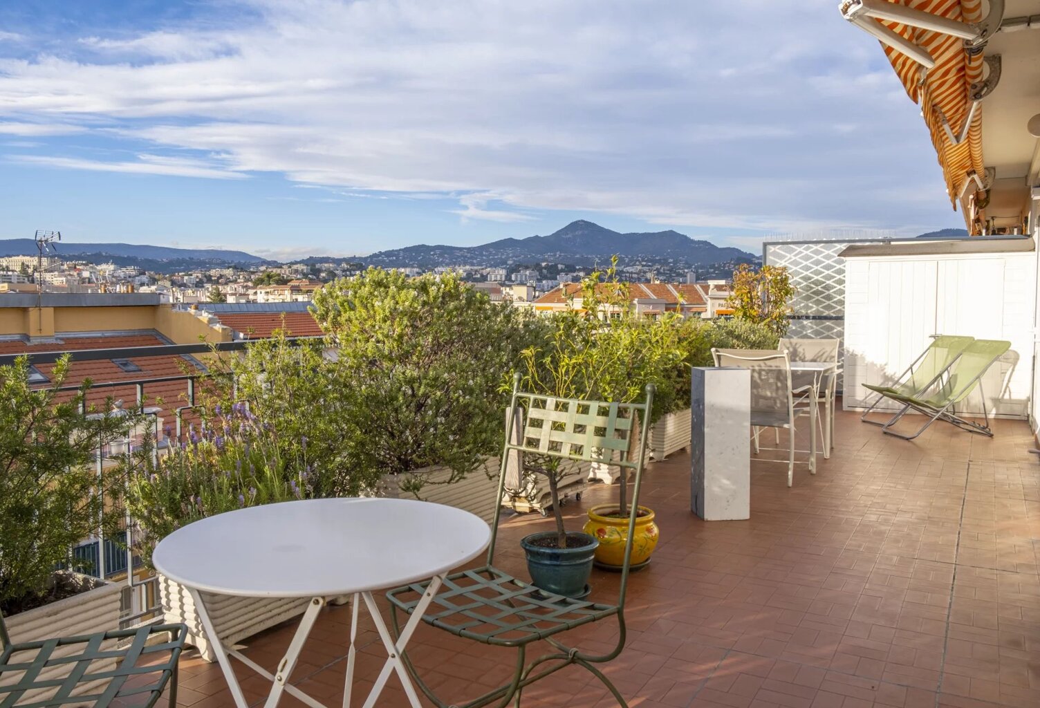 Port de Nice, dernier étage, vente appartement 3 pièces  terrasse — photo 1