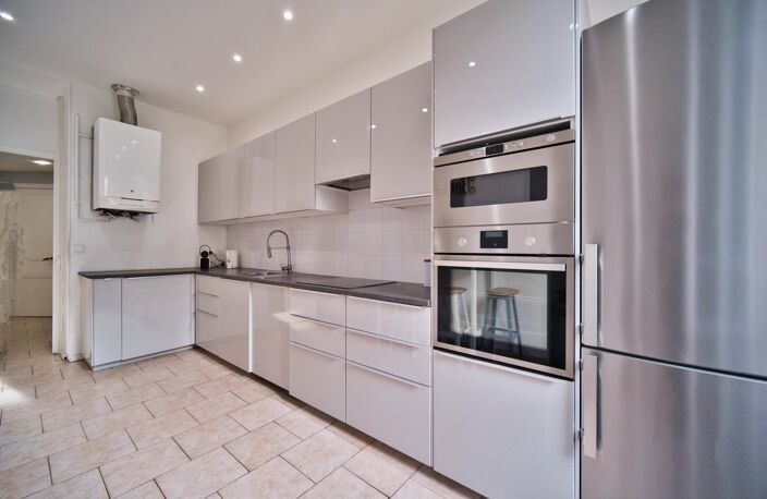 Vente appartement 5 pièces Place du Pin 135 m2 — photo 4