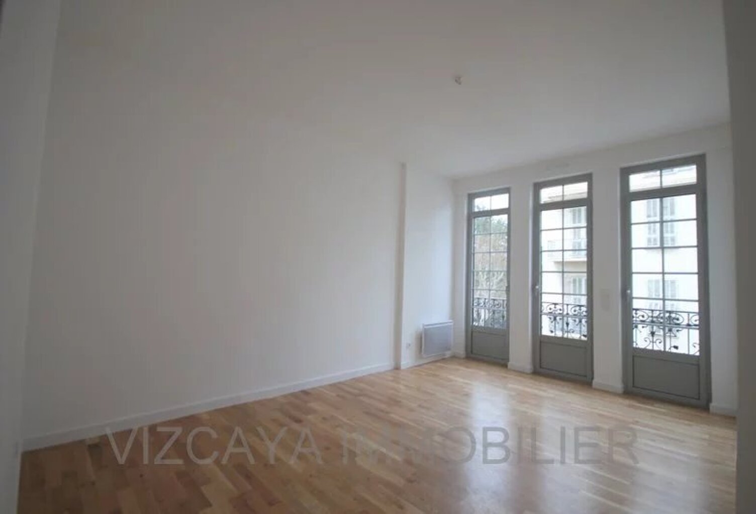 Vente 2 PIECES VIDE — photo 1