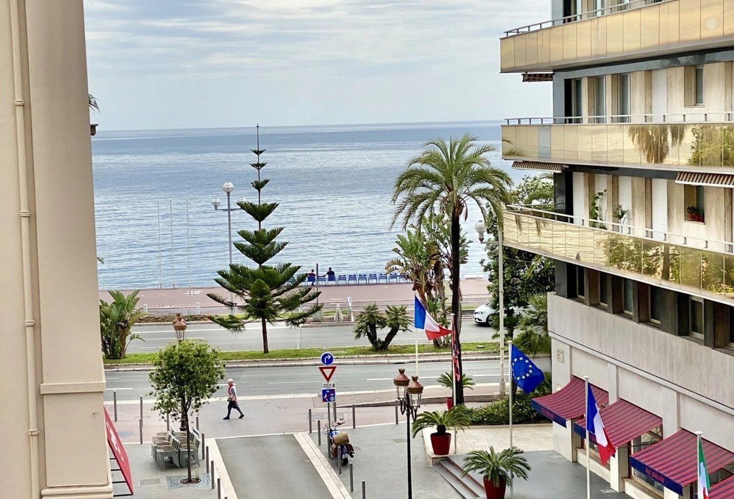 Carré d'Or vente appartement 3 pièces terrasse balcon — photo 1