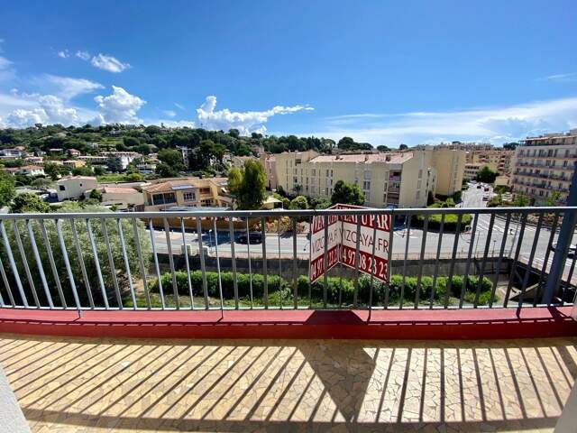 CAGNES SUR MER Studio — photo du bien