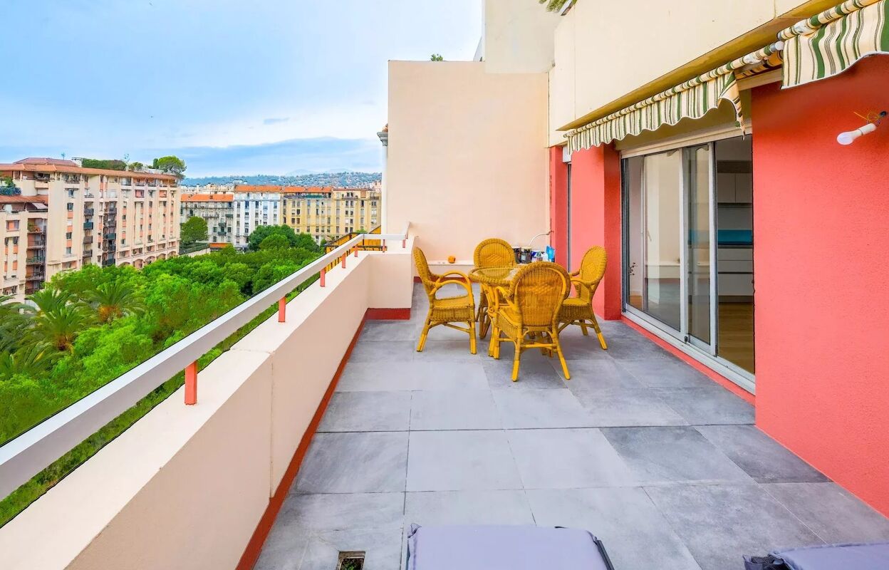 appartement 3 pièces 79 m2 à vendre à Nice (06300)