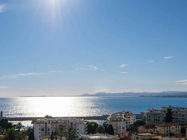 A vendre 100 m2, Bas Mont Boron, terrasse, vue mer — photo 1