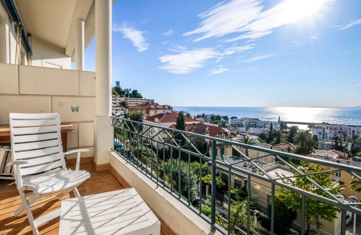 A vendre 100 m2, Bas Mont Boron, terrasse, vue mer — photo 2