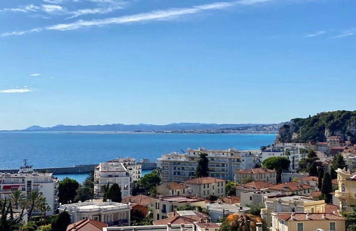A vendre 100 m2, Bas Mont Boron, terrasse, vue mer — photo 3