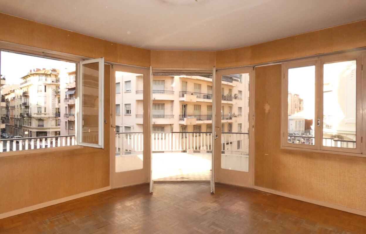 appartement 3 pièces 70 m2 à vendre à Nice (06000)